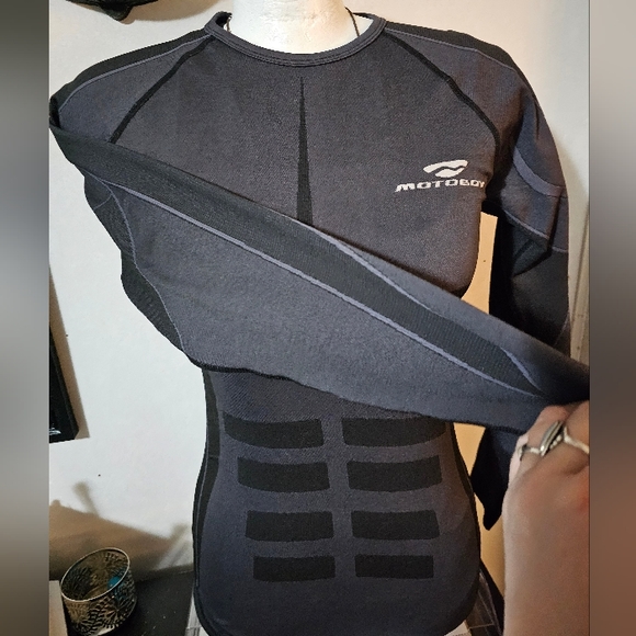 Womans Thermo Base Layer Long Sleeve Top - Picture 2 of 5